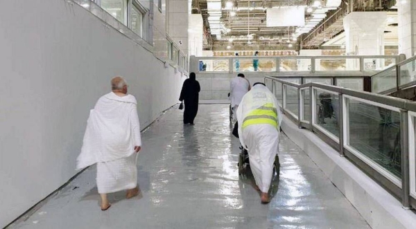 The General Presidency for the Affairs of the Two Holy Mosques has dedicated the northern slope connecting the mosque's ground floor and the ground floor of the tawaf (circumambulation) building at King Abdullah expansion for people with disabilities.