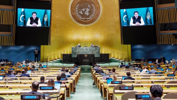 
Prime Minister Imran Khan (on screen) of Pakistan addresses the general debate of the UN General Assembly’s 76th session. — courtesy UN Photo/Cia Pak