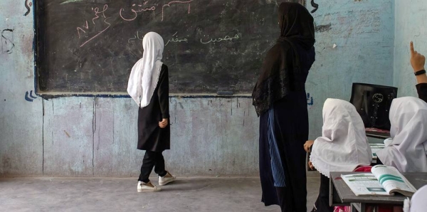 Students in grades 1 to 6 have restarted school in Herat, Afgahnistan, but girls in grades 7-12 have not been attending classes. — courtesy UNICEF/Sayed Bidel