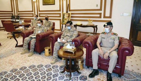 Chief of General Staff of the Armed Forces of the Kingdom of Saudi Arabia Lt. Gen. Fayyad Bin Hamid Al-Ruwaili received here Wednesday the Commander of the Russian General Staff Academy, Lt. Gen. Zarod Netsky Vladimir.