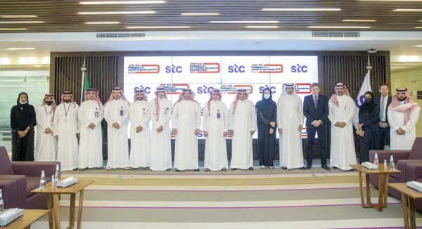 The formal agreement was signed this morning by Prince Khalid Bin Sultan Al-Abdullah Al-Faisal, chairman of the Saudi Automobile and Motorcycle Federation, Prince Mohammad Bin Khalid Al-Abdullah Al-Faisal, chairman of stc Board of Directors, and stc Group CEO Eng. Olayan M. Alwetaid.