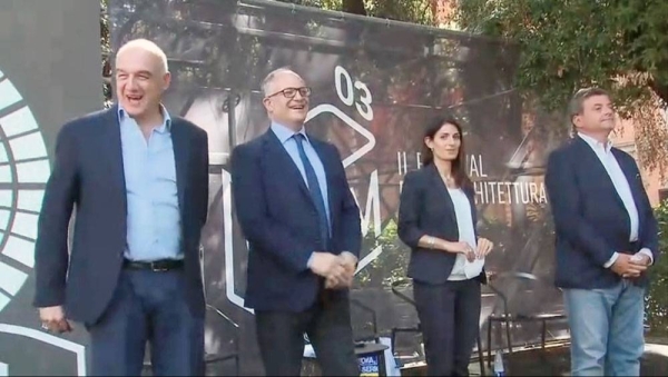 Incumbent Rome mayor from Five Star movement Virginia Raggi (3rdL) during a campaign rally in Rome.