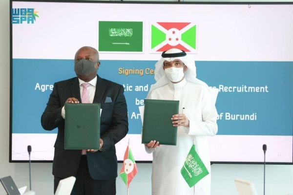 Minister of Human Resources and Social Development Eng. Ahmed Al-Rajhi and Minister of Foreign Affairs of Burundi Albert Shingiro signed two cooperation agreements at the ministry headquarters here on Sunday.