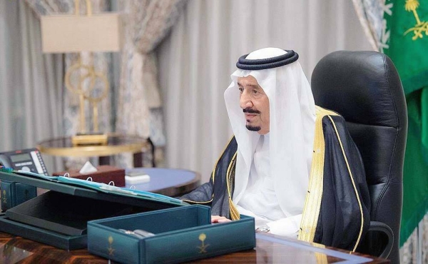 Fahad Bin Abdulrahman Al-Jalajel took the oath of office as the new health minister before the Custodian of the Two Holy Mosques King Salman virtually.