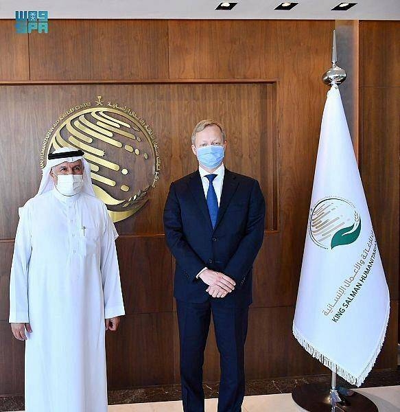 Al-Rabeeah meets with EU special envoy for Middle East