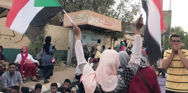 Demonstrators take to the streets in the Sudanese capital, Khartoum on April 11, 2019. — courtesy UN Sudan/Ayman Suliman