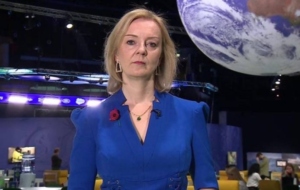 Liz Truss says France has made completely unacceptable threats.