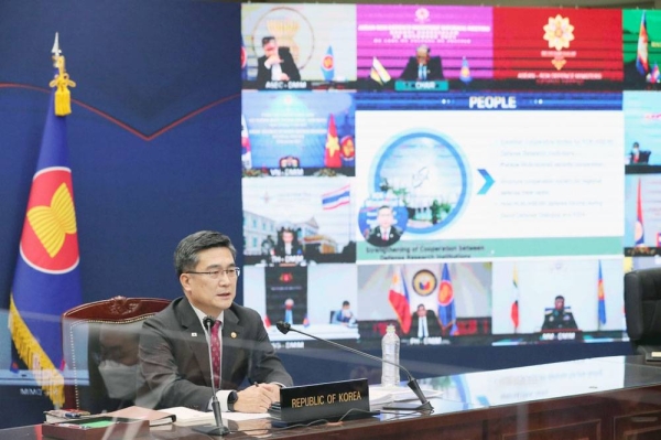 한국과 아세안, 신임 국방장관 회담 개시