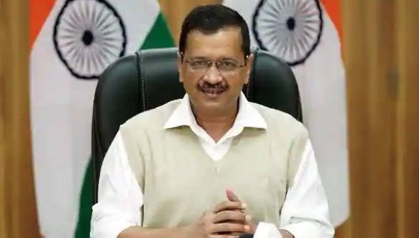 Delhi Chief Minister Arvind Kejriwal Saturday called an emergency meeting to tackle air pollution after Supreme Court asked authorities to take immediate measures.