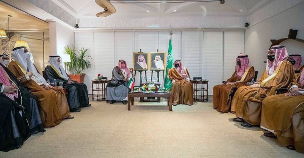 Minister of Interior Prince Abdulaziz Bin Saud Bin Naif met in Manama on Saturday with Sheikh Thamer Ali Sabah Al-Salem Al-Sabah, Minister of Interior of the State of Kuwait.