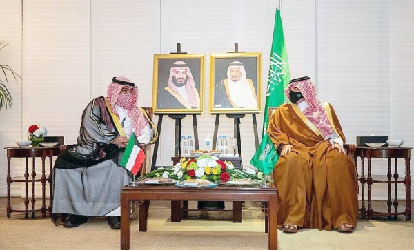 Minister of Interior Prince Abdulaziz Bin Saud Bin Naif met in Manama on Saturday with Sheikh Thamer Ali Sabah Al-Salem Al-Sabah, Minister of Interior of the State of Kuwait.