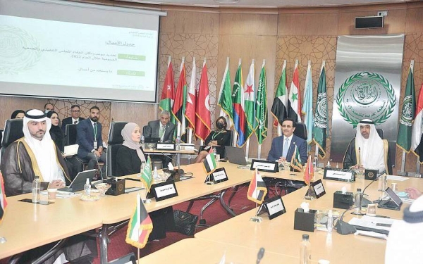 Minister of Human Resources and Social Development Eng. Ahmed Bin Sulaiman Al-Rajhi chaired the meeting of the Executive Council of the Arab Administrative Development Organization (ARADO) Sunday in its 112th regular session.
