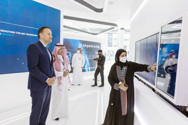 Deputy Prime Minister and Minister of Enterprise, Trade and Employment of the Republic of Ireland Leo Varadkar started his tour Tuesday at the Dubai Airshow with a visit to GACA pavilion.