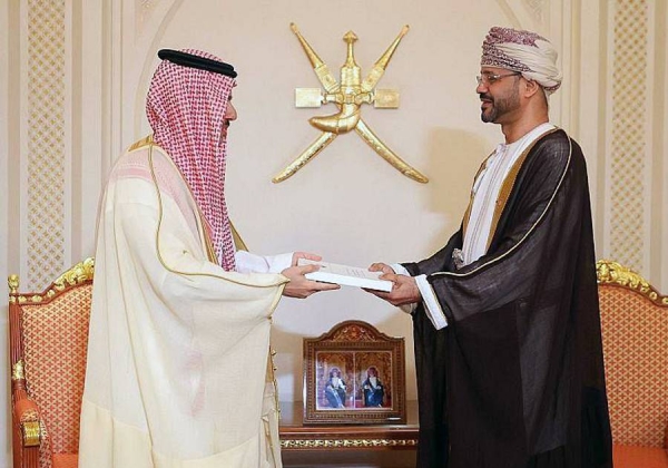The message was handed over by Minister of Foreign Affairs Prince Faisal Bin Farhan Bin Abdullah during a meeting with Omani Foreign Minister Sayyid Badr Bin Hamad Al Busaidi.