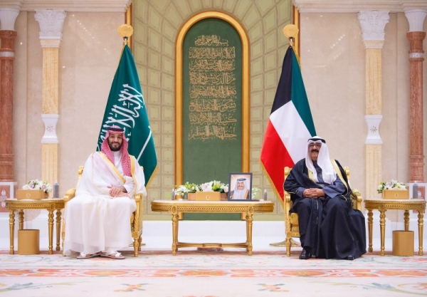 Crown Prince, Kuwaiti counterpart hold talks