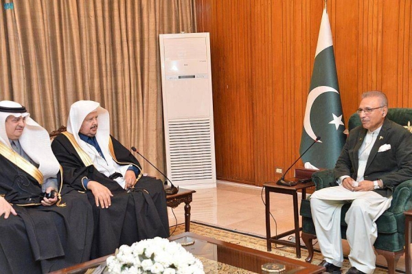 Speaker of the Saudi Shoura Council Dr. Abdullah bin Mohammed Al Al-Sheikh meets with President of Pakistan Dr. Arif Alvi in Islamabad.