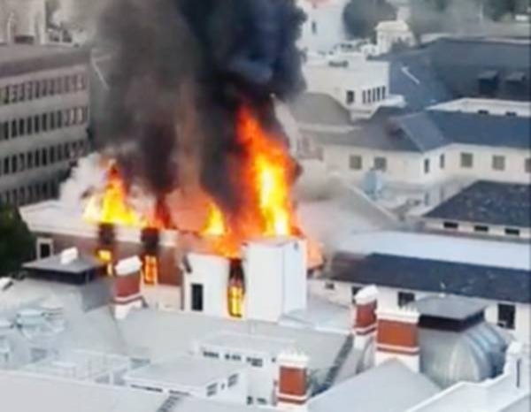 Firefighters are battling a blaze at South Africa's national Parliament Building in Cape Town, an official confirmed Sunday. — courtesy Twitter