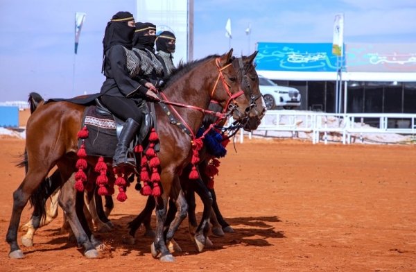 10 women qualify in first round of King Abdulaziz Camel Festival