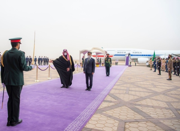 President Moon Jae-in of South Korea was received by Crown Prince Muhammad Bin Salman