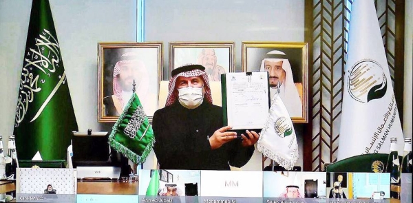 KSrelief signed virtually Sunday three cooperation agreements with WHO to support and empower the capabilities of the Yemeni health sector according to the humanitarian response plan for Yemen with a total value of $15 million.