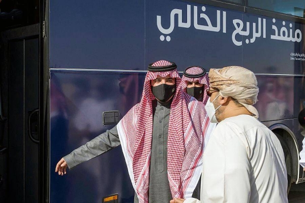 Minister of Interior Prince Abdulaziz Bin Saud Bin Naif and Omani Interior Minister Sayyid Hamoud Bin Faisal Al Busaidi inspected Monday the Empty Quarter border intersection connecting Saudi Arabia and Oman.