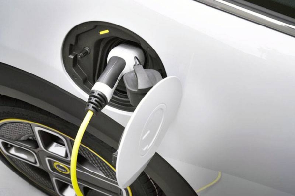 Fully electric vehicles now amount to 9.1% of all vehicles sold, up from 1.9% in 2019 and 5.4% in 2020 due to subsidies by national governments and an increasing supply from manufacturers.
