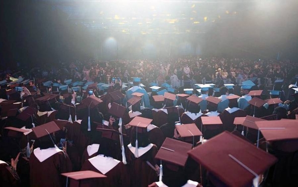 MCIT Minister Eng. Abdullah Bin Amer Al-Sawaha attended and patronized the graduation of 1,000 young men and women from 