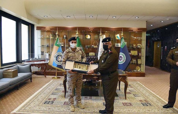 Commander of the Royal Saudi Naval Forces Lt. Gen. Fahd Bin Abdullah Al-Ghafili received Commander of Iraqi Navy Rear Adm. Ahmed Jassim in Riyadh on Tuesday.