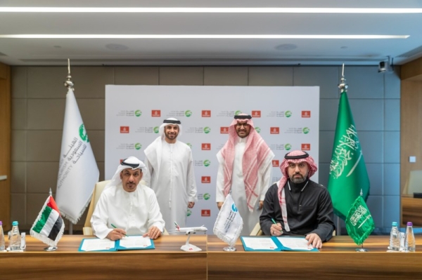 The Saudi Tourism Authority (STA) signed in Riyadh a memorandum of understanding with Emirates Airline to promote Saudi tourism, attract travelers, enrich the travel experience, develop services and exchange information.