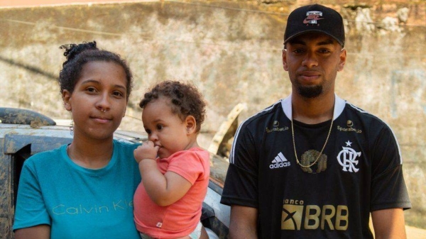 Caique da Silva Vieira and Pamella want to find somewhere safer to live with their baby.