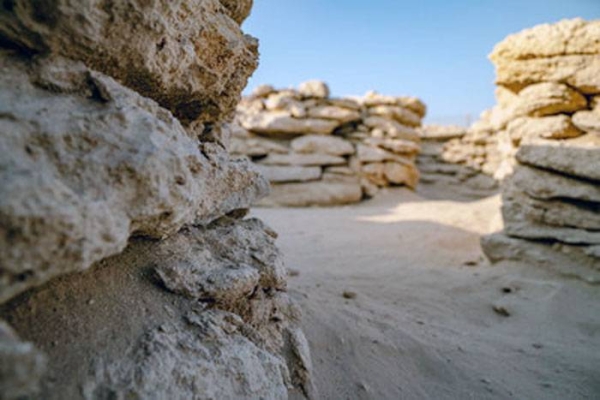 Ghagha Island — Structures unearthed off the coast of UAE capital by the Department of Culture and Tourism — Abu Dhabi push back date of such remains in the UAE and region by 500 years