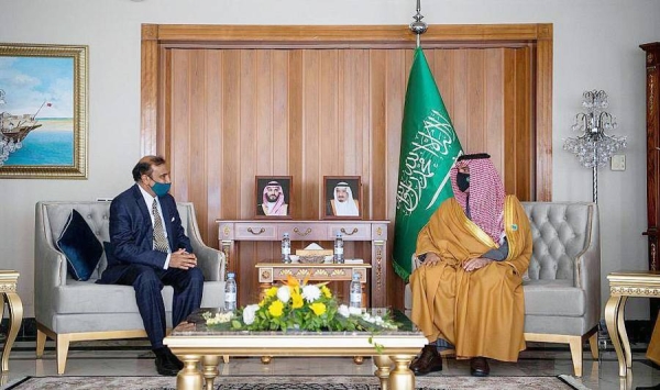 Minister of Interior Prince Abdulaziz Bin Saud Bin Naif received here Wednesday Ministers of Interior of Arab and Gulf countries.