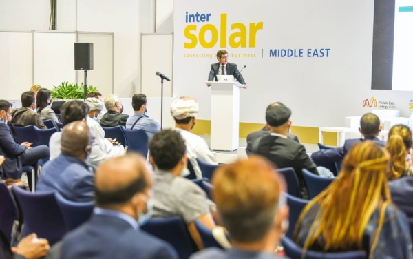 Discussion at the Middle East Energy as part of the Intersolar Conference.
