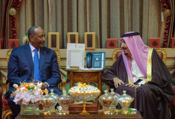 The Custodian of the Two Holy Mosques King Salman received in his palace in Riyadh this evening Chairman of the Sudanese Transitional Sovereignty Council Lt. Gen. Abdel Fattah Al-Burhan, who arrived in Riyadh earlier Monday.