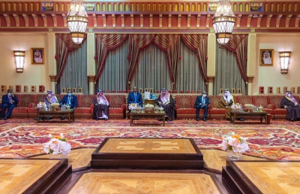 The Custodian of the Two Holy Mosques King Salman received in his palace in Riyadh this evening Chairman of the Sudanese Transitional Sovereignty Council Lt. Gen. Abdel Fattah Al-Burhan, who arrived in Riyadh earlier Monday.