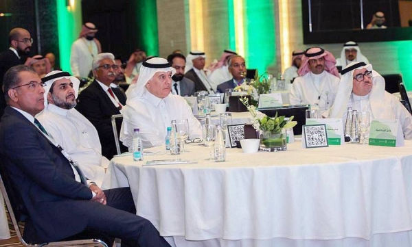 Minister of Environment, Water and Agriculture and Chairman of the National Center for Vegetation Cover Development and Combating Desertification Eng. Abdulrahman Al-Fadhli Sunday patronized the launching of the first workshop of the project of the Saudi Green Initiative and the Executive Plan for Afforestation to plant 10 billion trees.