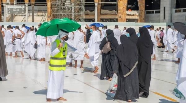 Women can issue Umrah visa without mahram, on one condition
