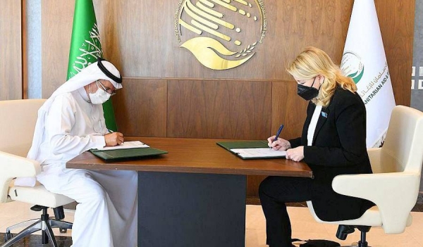 Advisor at the Royal Court and Supervisor General of KSrelief Dr. Abdullah Bin Abdulaziz Al Rabeeah and UNICEF Executive Director Catherine Russell represented their respective sides in signing the agreement.
