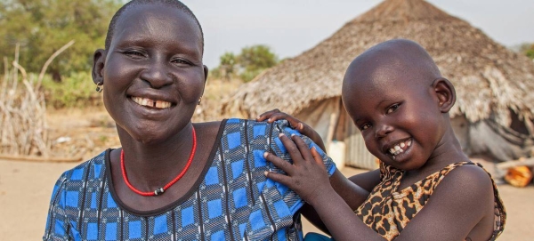 A woman with her daughter after receiving medical treatment in Jonglei State, Sout Sudan.
