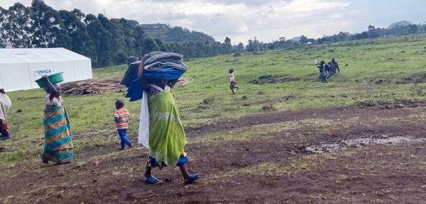 


Newly arrived Congolese refugees in the south west Kisoro District of Uganda. — courtesy UNHCR/Calvin Odur