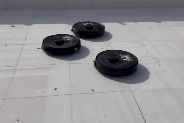 The General Presidency of the Affairs of the Two Holy Mosques has allocated five robot vacuums to clean and sanitize the roof of the Holy Kaaba.