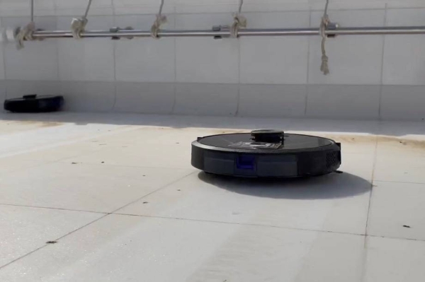 The General Presidency of the Affairs of the Two Holy Mosques has allocated five robot vacuums to clean and sanitize the roof of the Holy Kaaba.