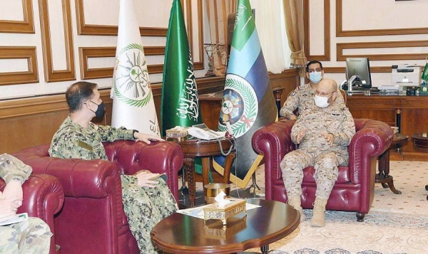 The Chief of General Staff of Saudi Arabia Lt. Gen. Fayyad Bin Hamed Al-Ruwaili received at the headquarters of the General Staff here Tuesday the Commander of the US Central Naval Forces Command Lt. Gen. Charles Cooper, currently on a visit to the Kingdom.