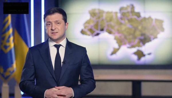 Ukrainian President Volodymyr Zelenskyy told the journalist gathered at a Kiev metro station on Saturday that he would meet with Vladimir Putin if it meant the end of the war.
