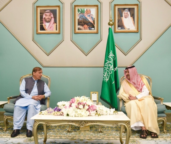 The Pakistani Prime Minister Shebaz Sherif has arrived on Thursday in Madinah on a three-day official visit to Saudi Arabia.