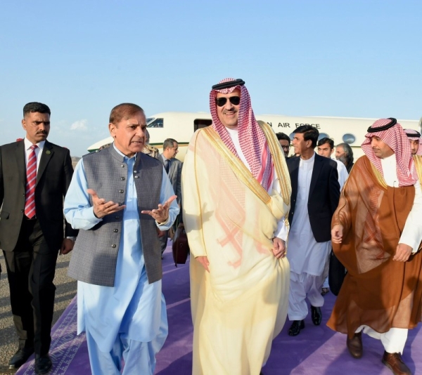 The Pakistani Prime Minister Shebaz Sherif has arrived on Thursday in Madinah on a three-day official visit to Saudi Arabia.