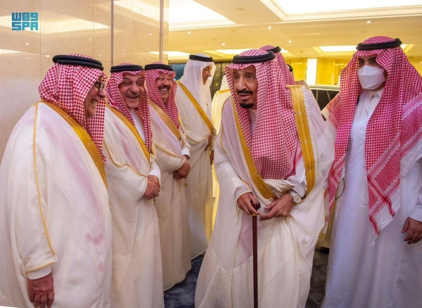 The Custodian of the Two Holy Mosques King Salman arrived on Friday's evening in Makkah coming from Jeddah to spend the last days of Ramadan in the holy city.