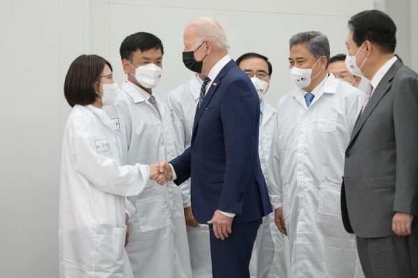 Biden arrives in South Korea for first summit with Yoon