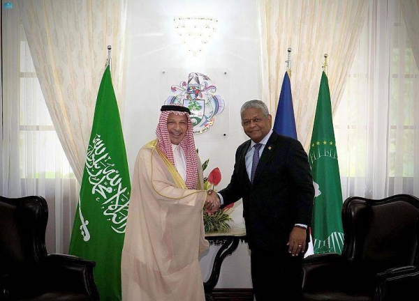 Seychelles President Wavel Ramkalawan receives Advisor at the Saudi Royal Court Ahmed Qattan.