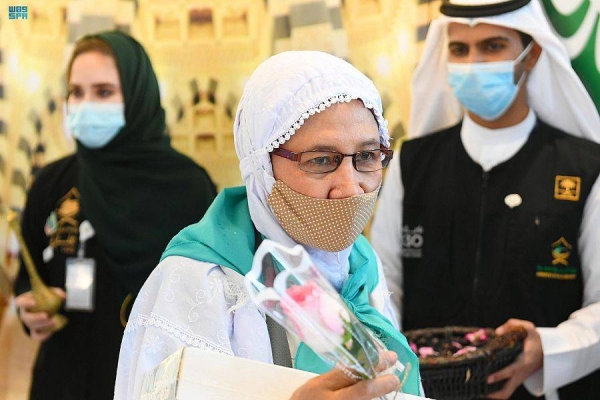 The first pilgrims group arrived in Islam's second holiest city of Al-Madinah Al-Munawarah on Saturday coming from Indonesia. They were warmly welcomed with roses and bouquets.